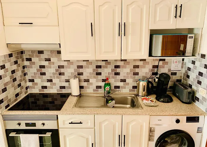 Sunset View At Port Royale With Heated Pool And Free Wi-fi アパート アロナ